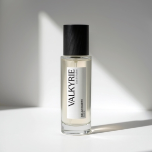 Photography of a perfume bottle illustrating high niche and confidential perfumery